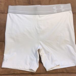 Under armour compression shorts - womens